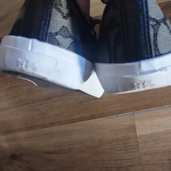 Coach Empire Sneakers 7.5 - Picture 7 of 12